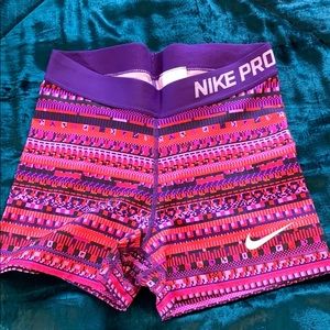 Nike Pro